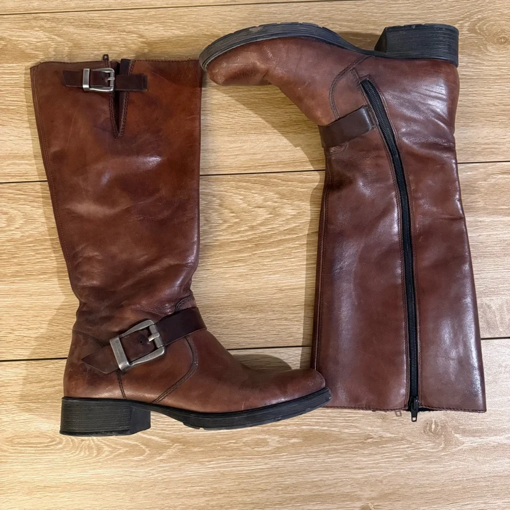 Reiker Brown Leather Boots Size 8.5 Womens - Picture 1 of 4